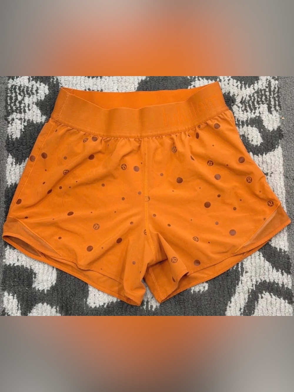 Lululemon orange polka dot Hotty Hot shorts 6